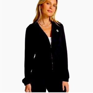 VUORI🩷🖤NEW Black Track Jacket🖤🩷